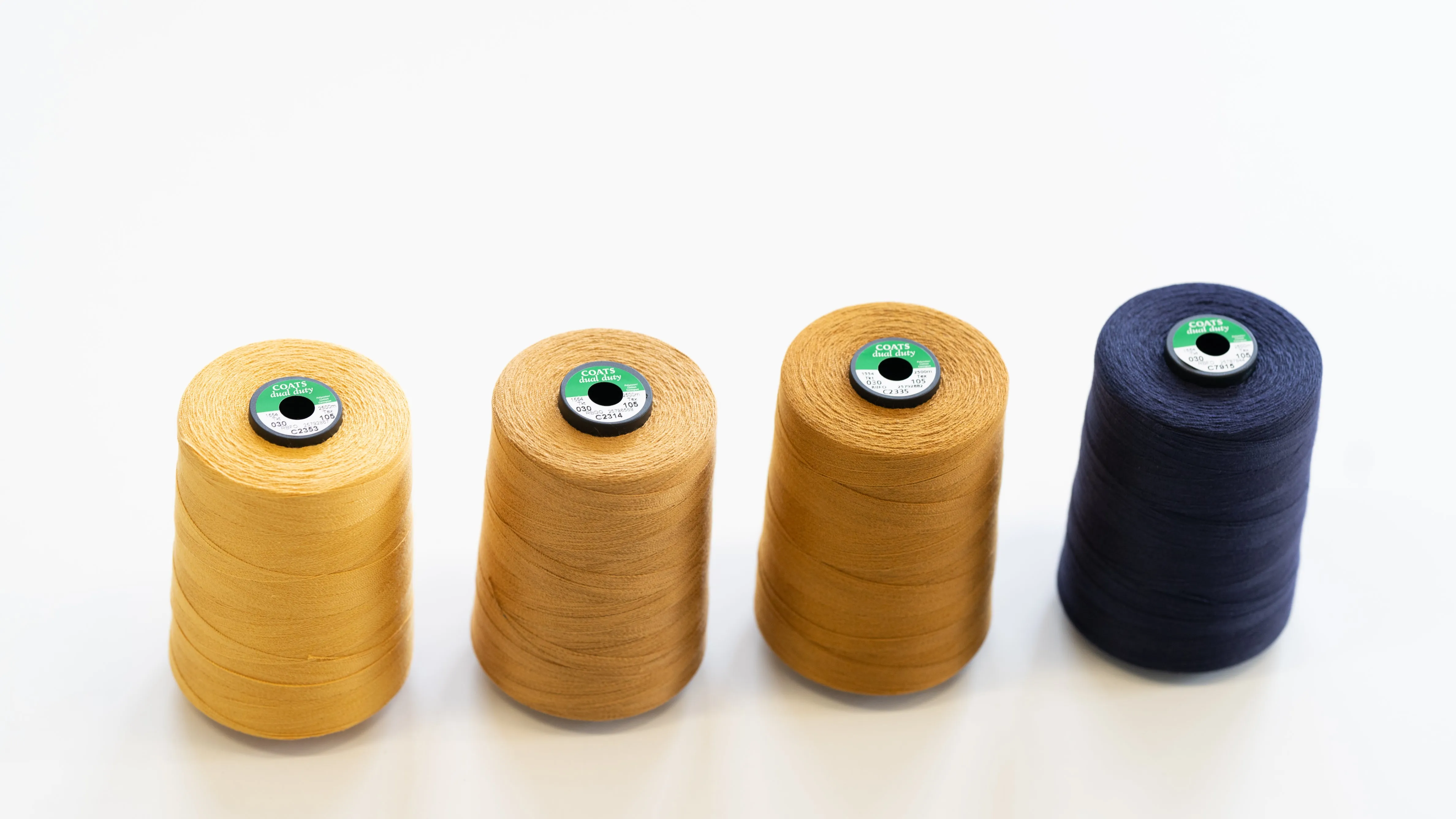 sewing thread coats dual duty  - tex105 - C2314