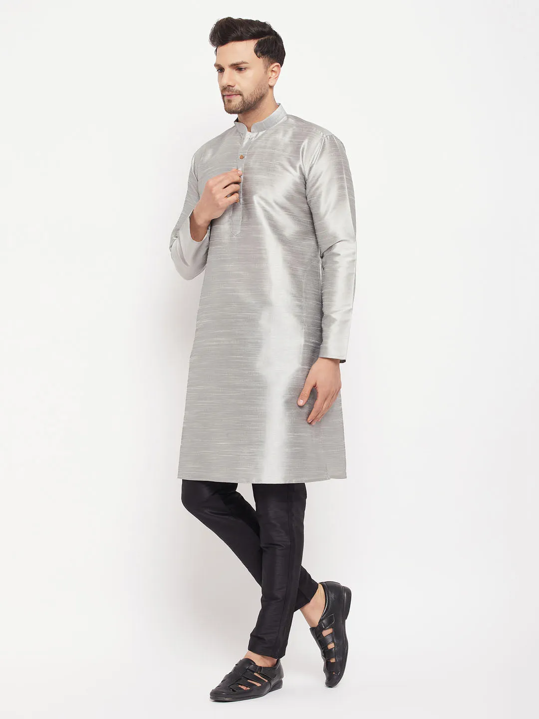 VASTRAMAY Men's Grey Silk Blend Kurta Set